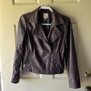 Brown Leather Jacket. Size small. Never worn. Smoke free and animal free home.